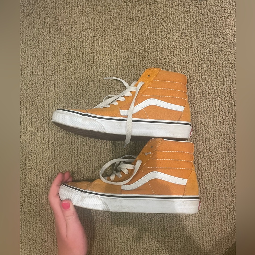 Vans - Picture 4 of 6
